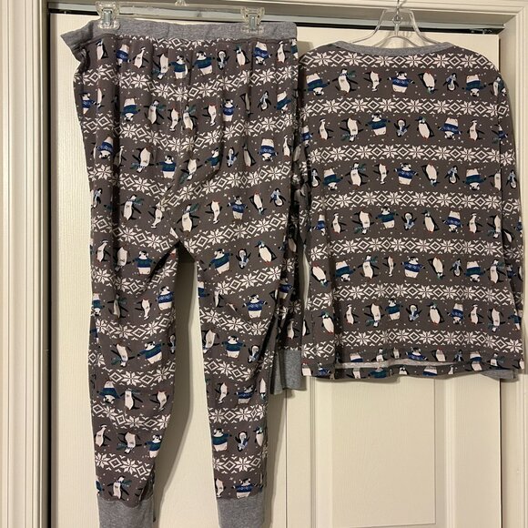 Womens HANNA ANDERSSON Sz L Gray Penguin Christmas Pajama Set - Picture 8 of 9